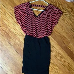 Cute cocktail dress pink/black chevron